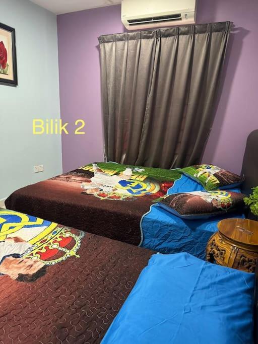 A Famosa Villa Putri 810 Kampong Balik Mungkar Exterior photo
